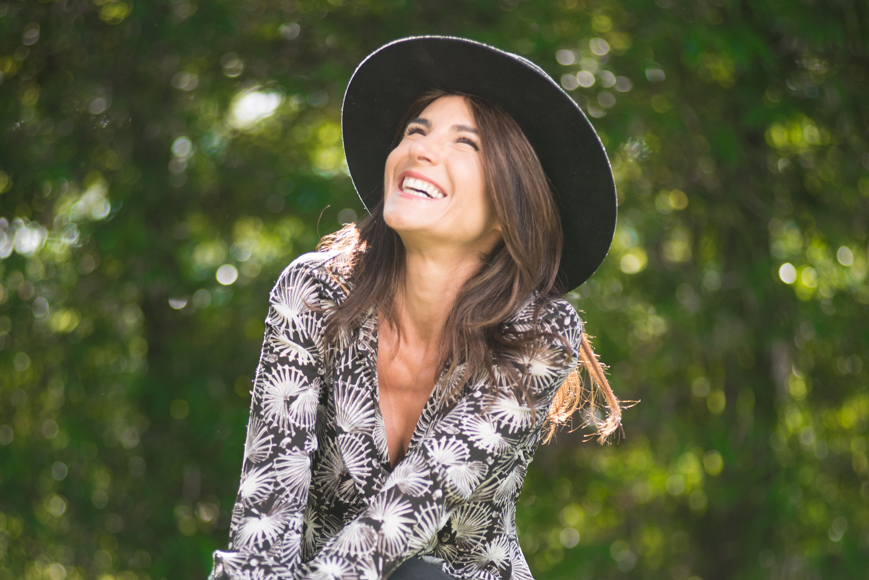 https://www.melissamayo.com/wp-content/uploads/2018/10/about-melissa-2.jpg